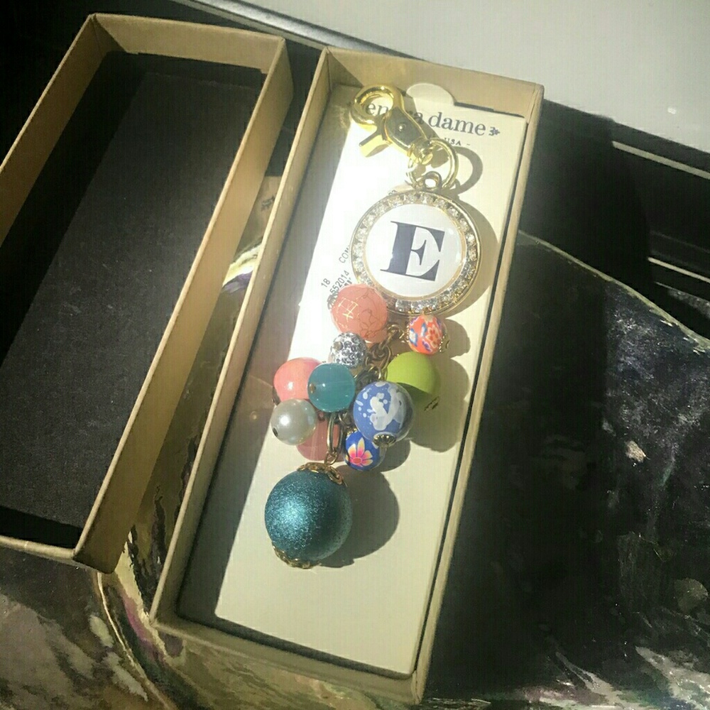 handmade lenora dame keychain.
